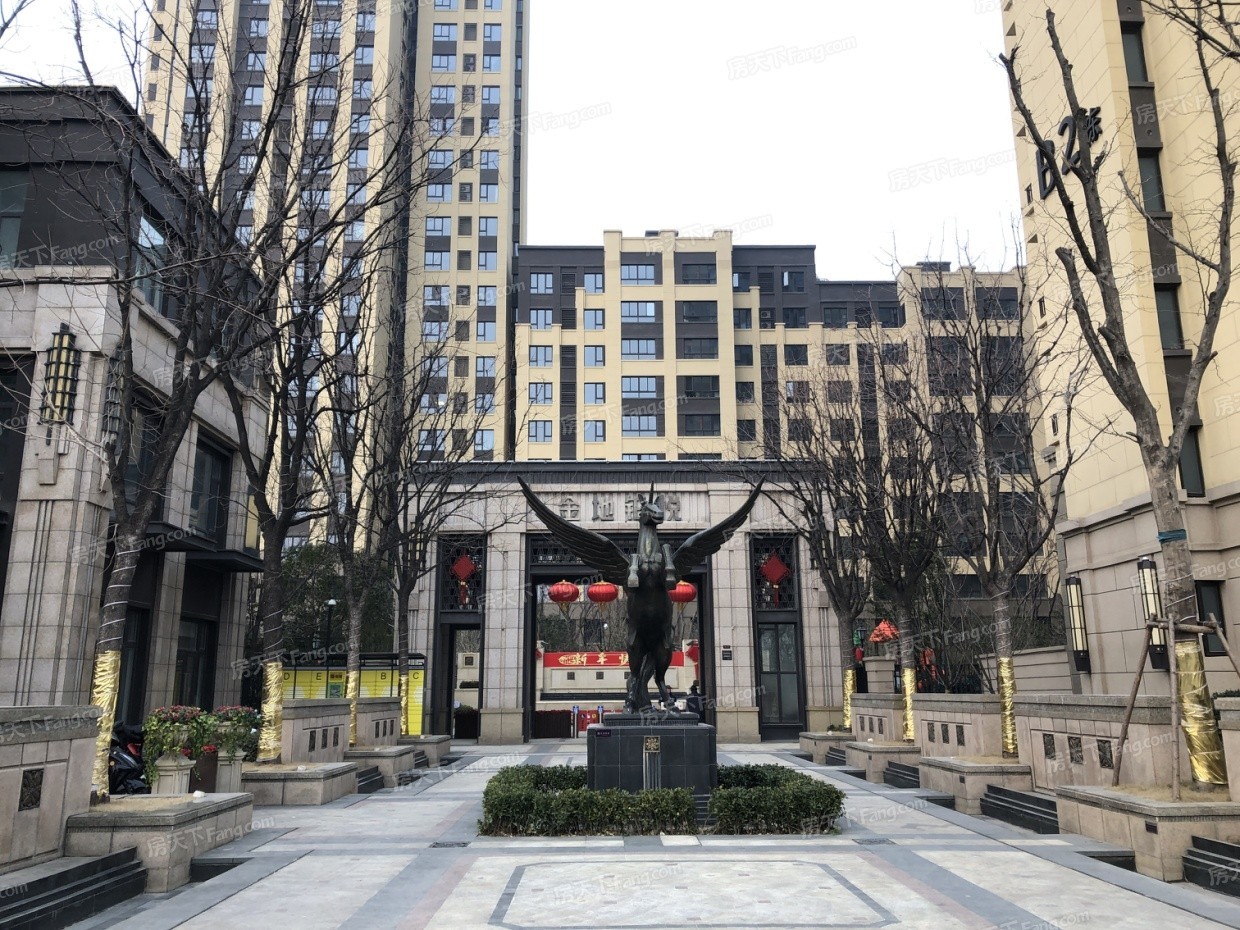 金地鉑悅選用新潔源輕質(zhì)抹灰石膏